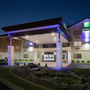 Фотографии гостиницы 
            Holiday Inn Express Louisville Northeast, an IHG Hotel