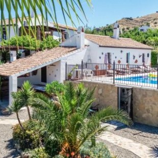 Фотография гостевого дома Holiday home Viña El Arenal, La Vega