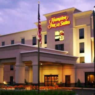 Фотографии гостиницы 
            Hampton Inn and Suites Indianapolis-Fishers