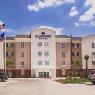 Фотография гостиницы Candlewood Suites Harlingen, an IHG Hotel