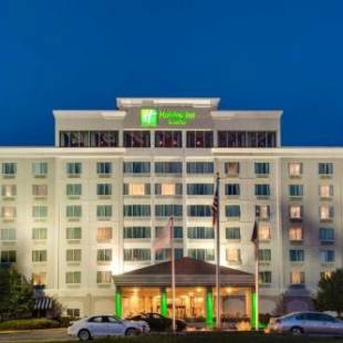 Фотографии гостиницы 
            Holiday Inn Hotel & Suites Overland Park-West, an IHG Hotel