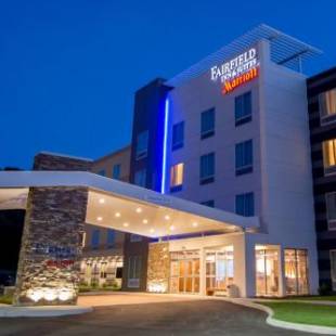 Фотографии гостиницы 
            Fairfield Inn & Suites by Marriott Cambridge