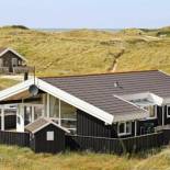 Фотография гостевого дома Four-Bedroom Holiday home in Ringkøbing 3