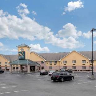 Фотографии гостиницы 
            Quality Inn & Suites Lebanon I-65