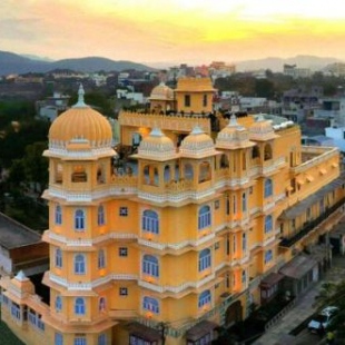 Фотография гостиницы Bloom Boutique l Lake Pichola Heritage Hotel