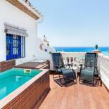 Фотография гостевого дома Holiday Home Nerja Penthouse