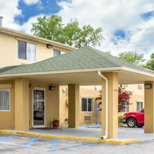 Фотографии гостиницы 
            Quality Inn Kirksville