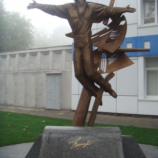 Фотография Памятник В. Высоцкому