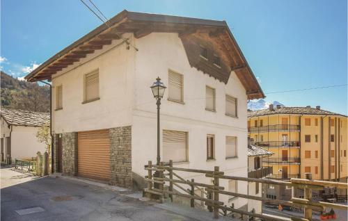 Фотография гостевого дома Two-Bedroom Holiday home in Brusson AO