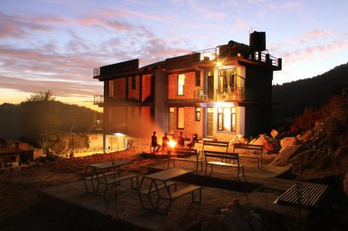 Фотографии хостела 
            Shalom Backpackers Dharamkot McLeodganj