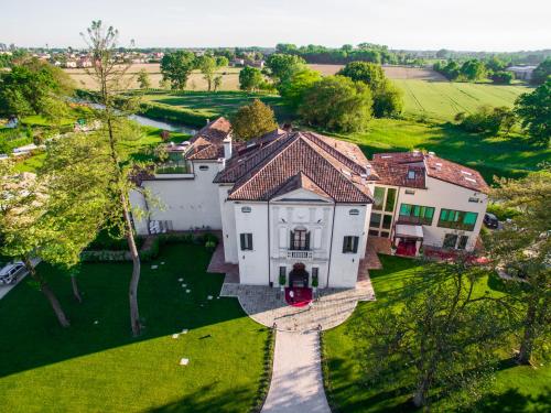 Фотографии гостиницы 
            Hotel Villa Barbarich Venice Mestre