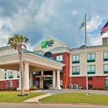 Фотография гостиницы Holiday Inn Express Hotel & Suites Selma, an IHG Hotel