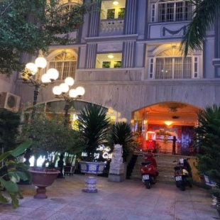 Фотография гостиницы Hoàng Quân Hotel