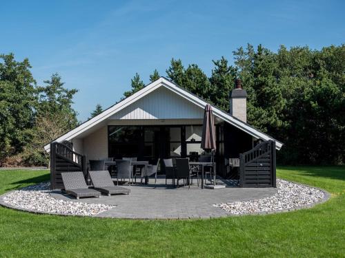 Фотографии гостевого дома 
            Holiday home Blåvand CC