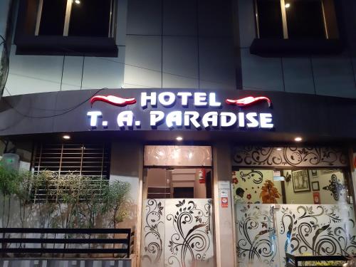 Фотографии гостиницы 
            Hotel T.A paradise