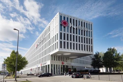 Фотография гостиницы H4 Hotel München Messe