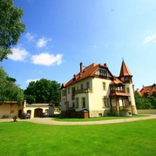 Фотографии гостиницы 
            Hotel Pałacyk