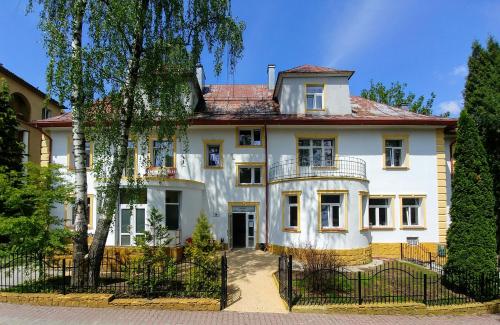 Фотография гостевого дома Parkowa Rezydencja Hubal