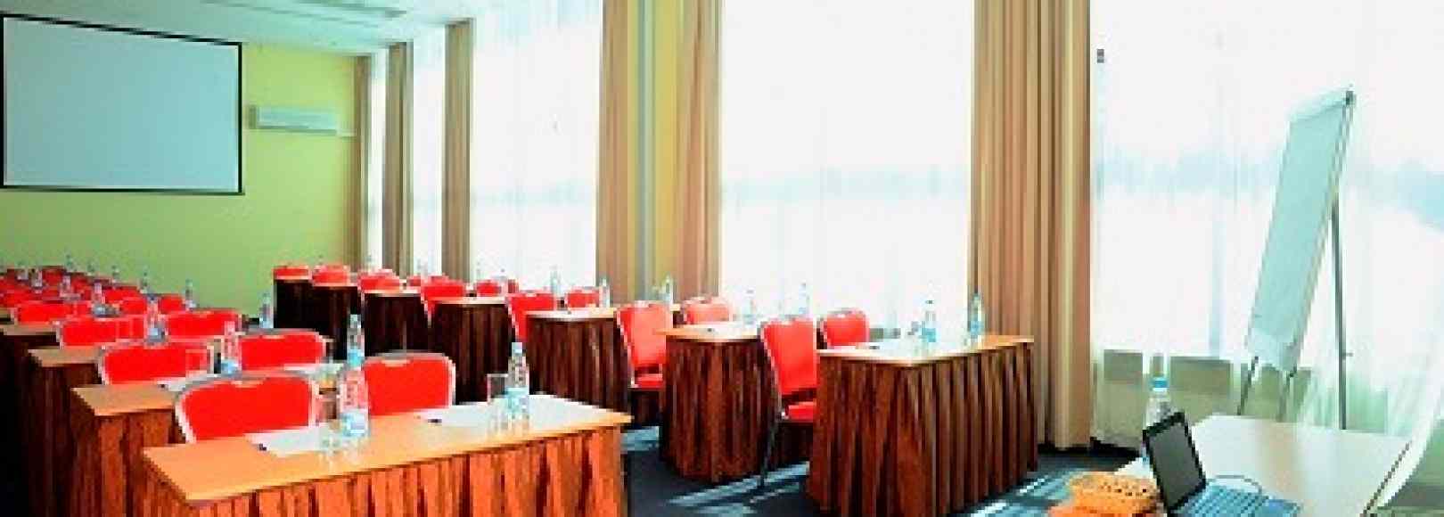 Фотография конференц-зала Милан