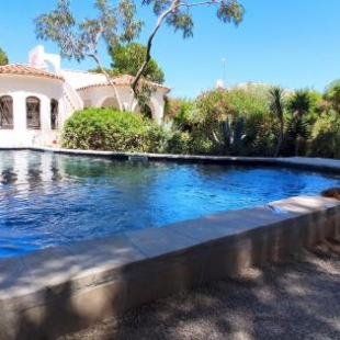 Фотография гостевого дома Villa Dos Calas - Bonita casa de estilo rustico y piscina de agua salada