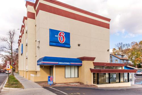 Фотография гостиницы Motel 6-Washington, DC