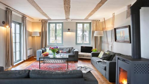 Фотография гостевого дома traumHaff Historischer Kahnschifferhof mit Kamin, liebevoll restauriert