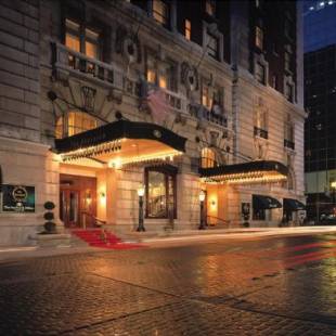 Фотографии гостиницы 
            The Seelbach Hilton Louisville