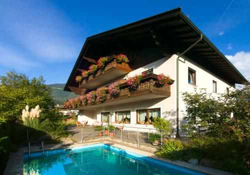 Фотография гостиницы Bed&Breakfast Pension Hilpold