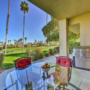 Фотография гостевого дома Private Palm Desert Townhome with Pool On Golf Course