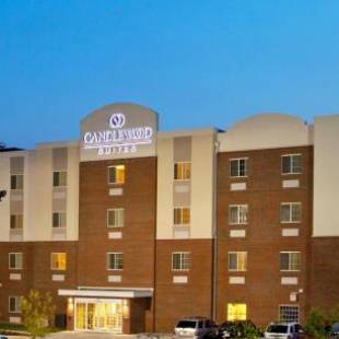 Фотографии гостиницы 
            Candlewood Suites Washington North, an IHG Hotel