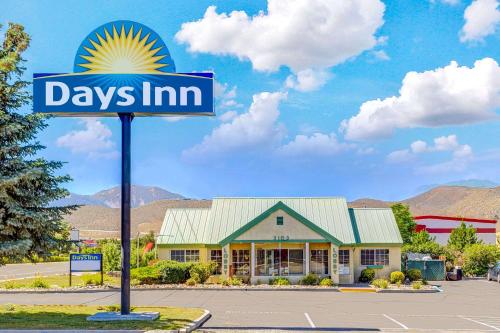 Фотография гостиницы Days Inn by Wyndham Carson City