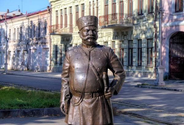 Фотография памятника Памятник Владикавказскому городовому