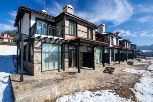 Фотография гостевого дома Holiday Village COOP Dobrinishte