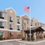 Фотография гостиницы Staybridge Suites Milwaukee West-Oconomowoc, an IHG Hotel