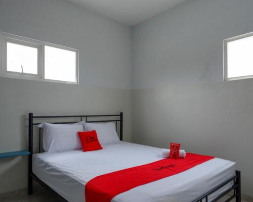 Фотография гостиницы RedDoorz near Tamansari Shopping Center Salatiga