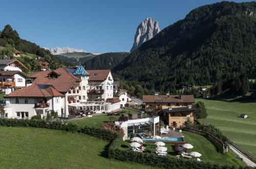 Фотографии гостиницы 
            Alpenheim Charming & Spa Hotel