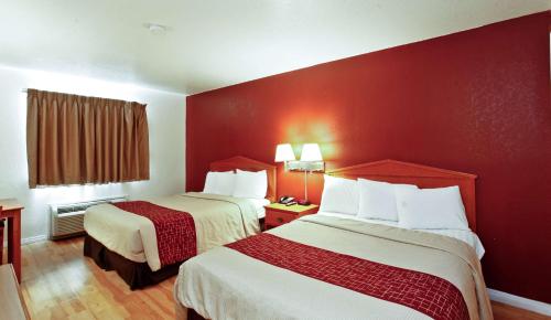 Фотография мини отеля Red Roof Inn Palmdale - Lancaster