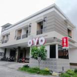 Фотография гостиницы OYO 1038 Embun Pagi Syariah Residence