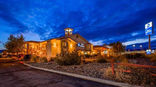 Фотография гостиницы SureStay Hotel by Best Western Fernley