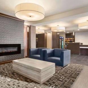 Фотографии гостиницы 
            Days Inn & Suites by Wyndham Yorkton