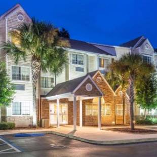 Фотографии гостиницы 
            Microtel Inn and Suites Ocala