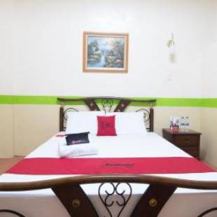 Фотографии гостиницы 
            RedDoorz Praferosa Resort Hotel Calamba