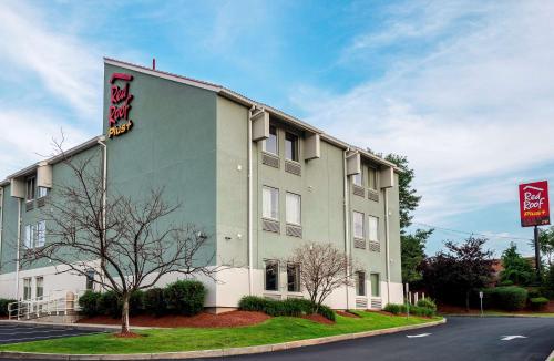 Фотография гостиницы Red Roof Inn PLUS+ Boston - Logan