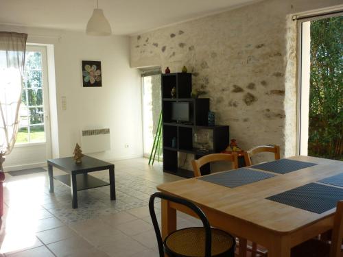 Фотография гостевого дома Le Petit Gué - Soleil Couchant