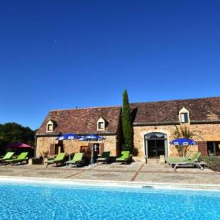 Фотографии гостевого дома 
            Beautiful Holiday Home with Heated Pool in Cazals France