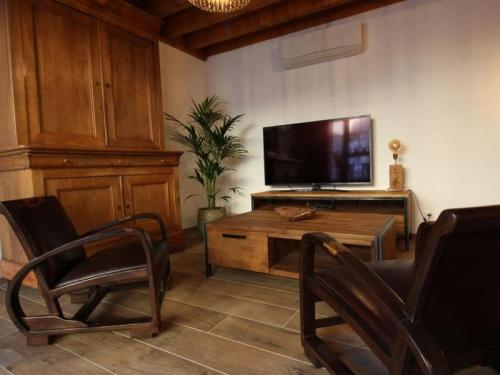 Фотография гостевого дома Gîte Cérans-Foulletourte-Cérans, 2 pièces, 2 personnes - FR-1-410-273