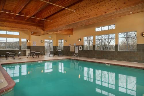 Фотография гостиницы Hampton Inn & Suites Rogers