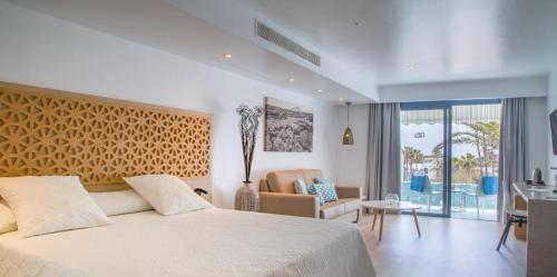 Фотография гостиницы Oasis Lanz Beach Mate