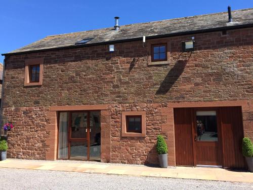 Фотография гостевого дома The Old Grainstore