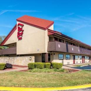 Фотографии мини отеля 
            Red Roof Inn Columbia, MO